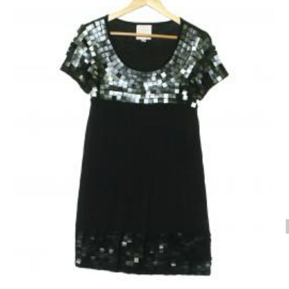 Romeo & Juliet Couture embellished decor blouse Lg